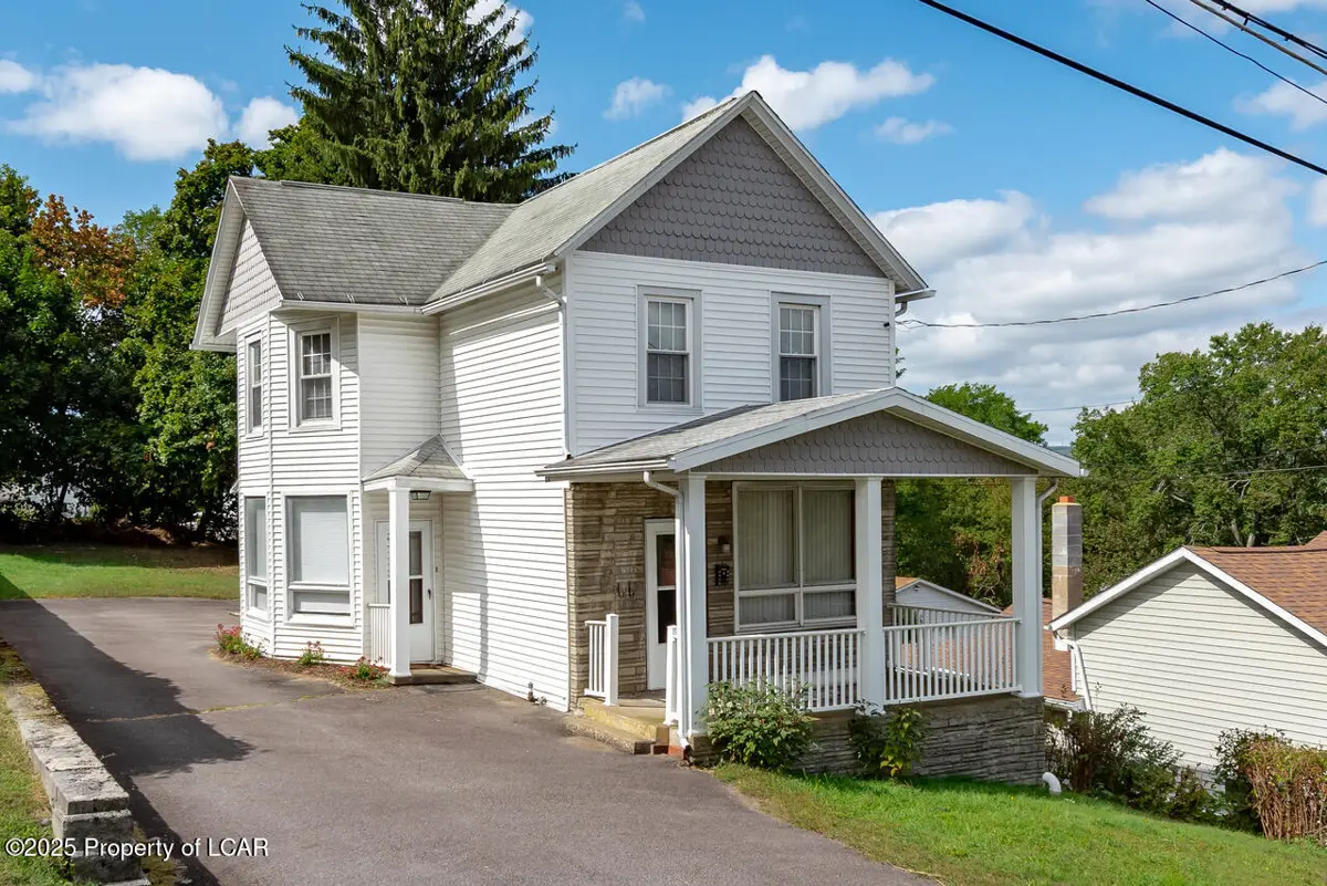 9 Chestnut Hill Road, Pittston in Pittston