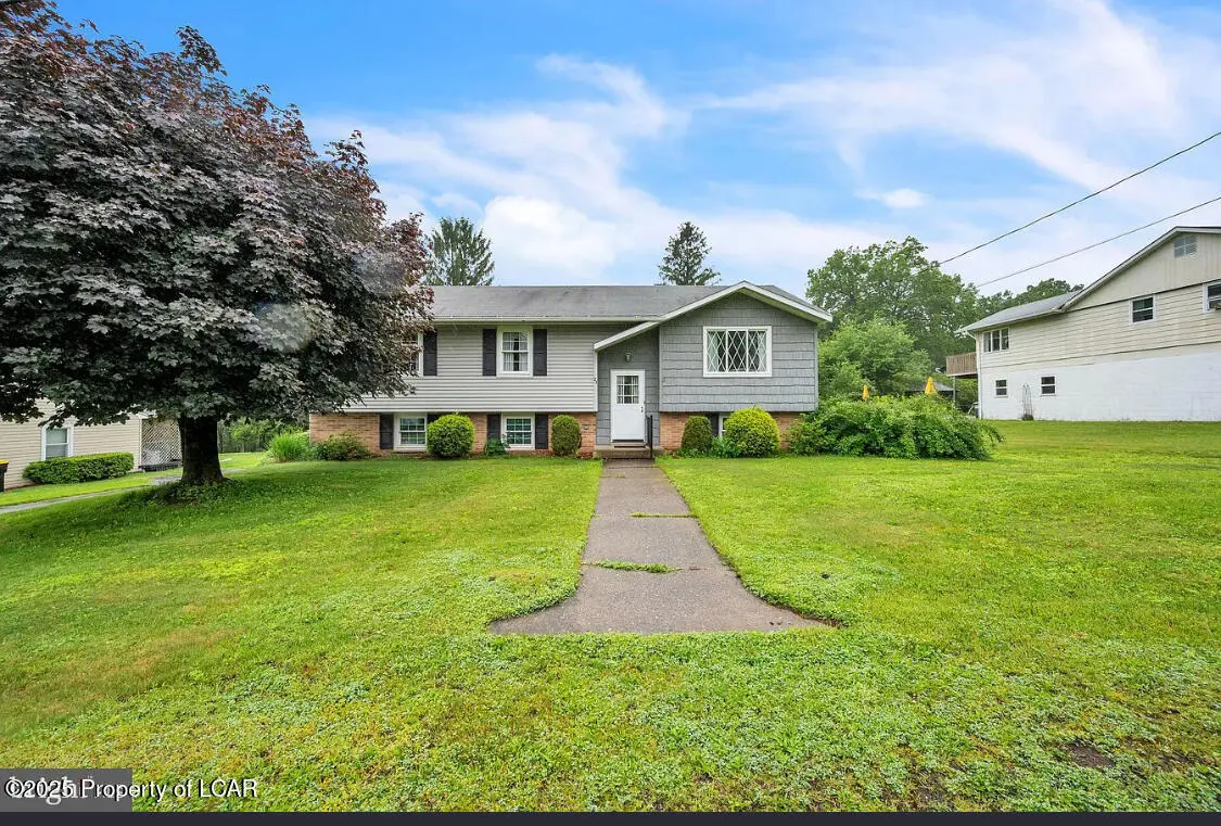 23 Maple Street, Ashland in Ashland