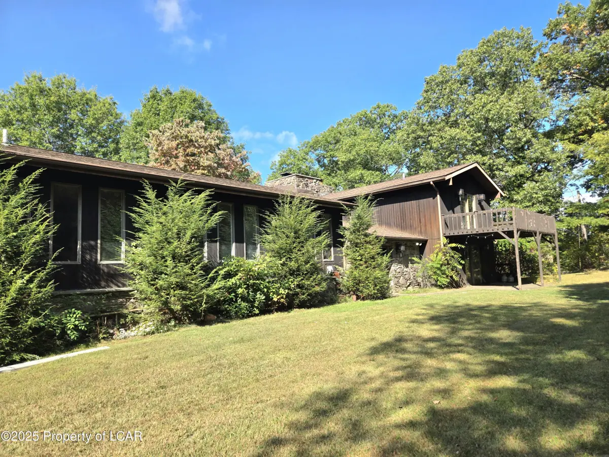 2460 S Main St, Hanover Township in Hanover Township