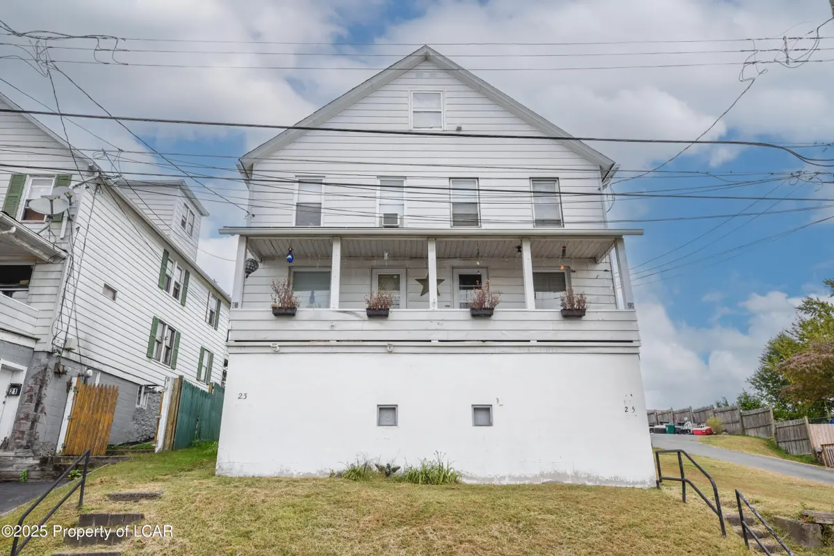 23 Pace Street, Larksville in Larksville