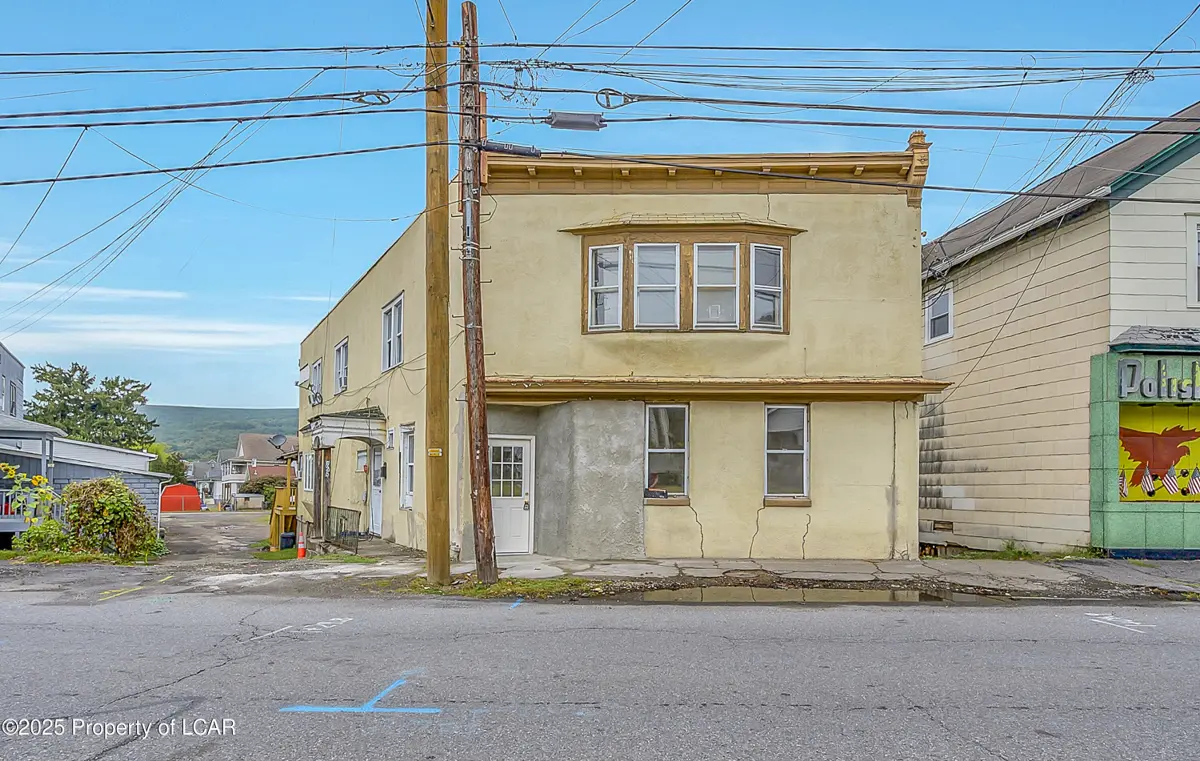 627 Main Street, Duryea in Duryea