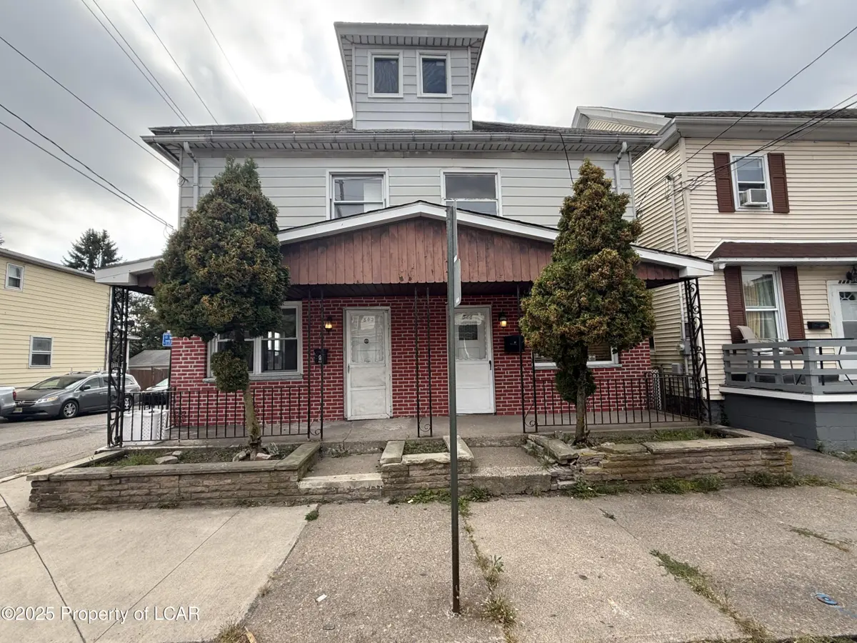 844 N Vine Street, Hazleton in Hazleton