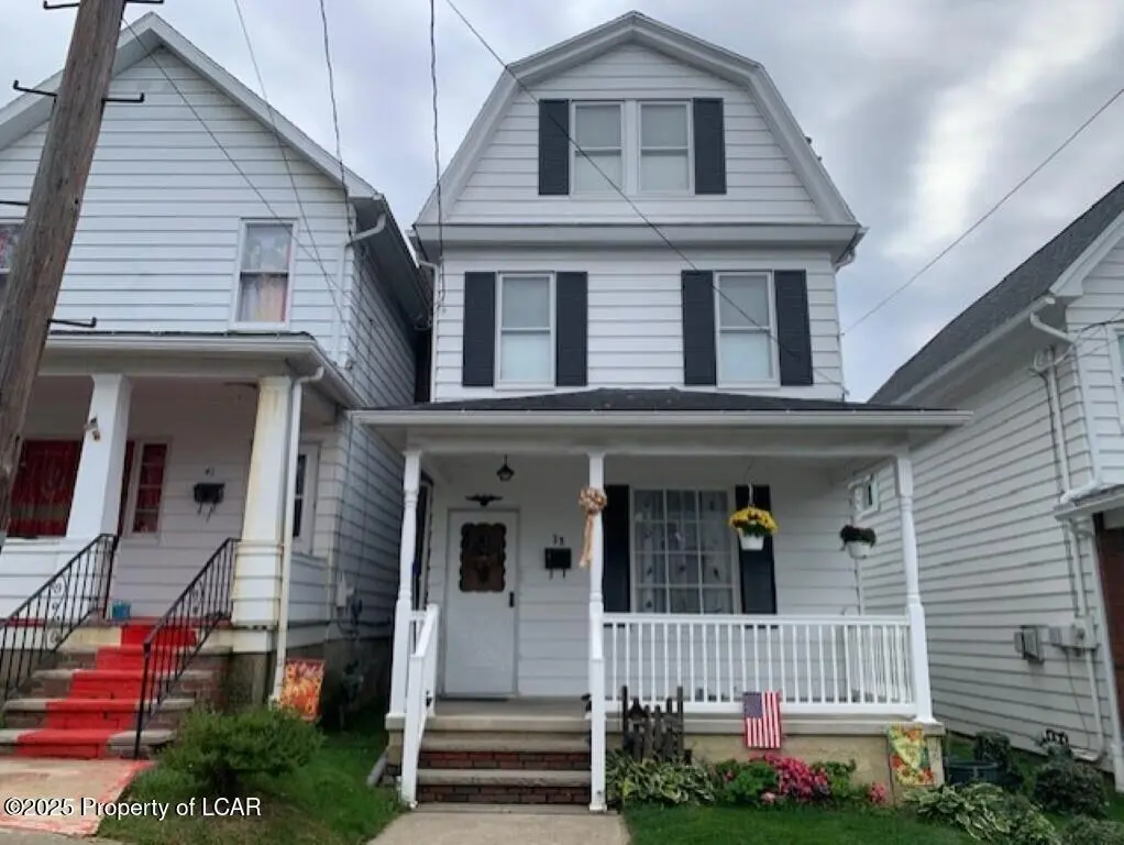 39 Hillard Street, Wilkes-Barre in Wilkes-Barre