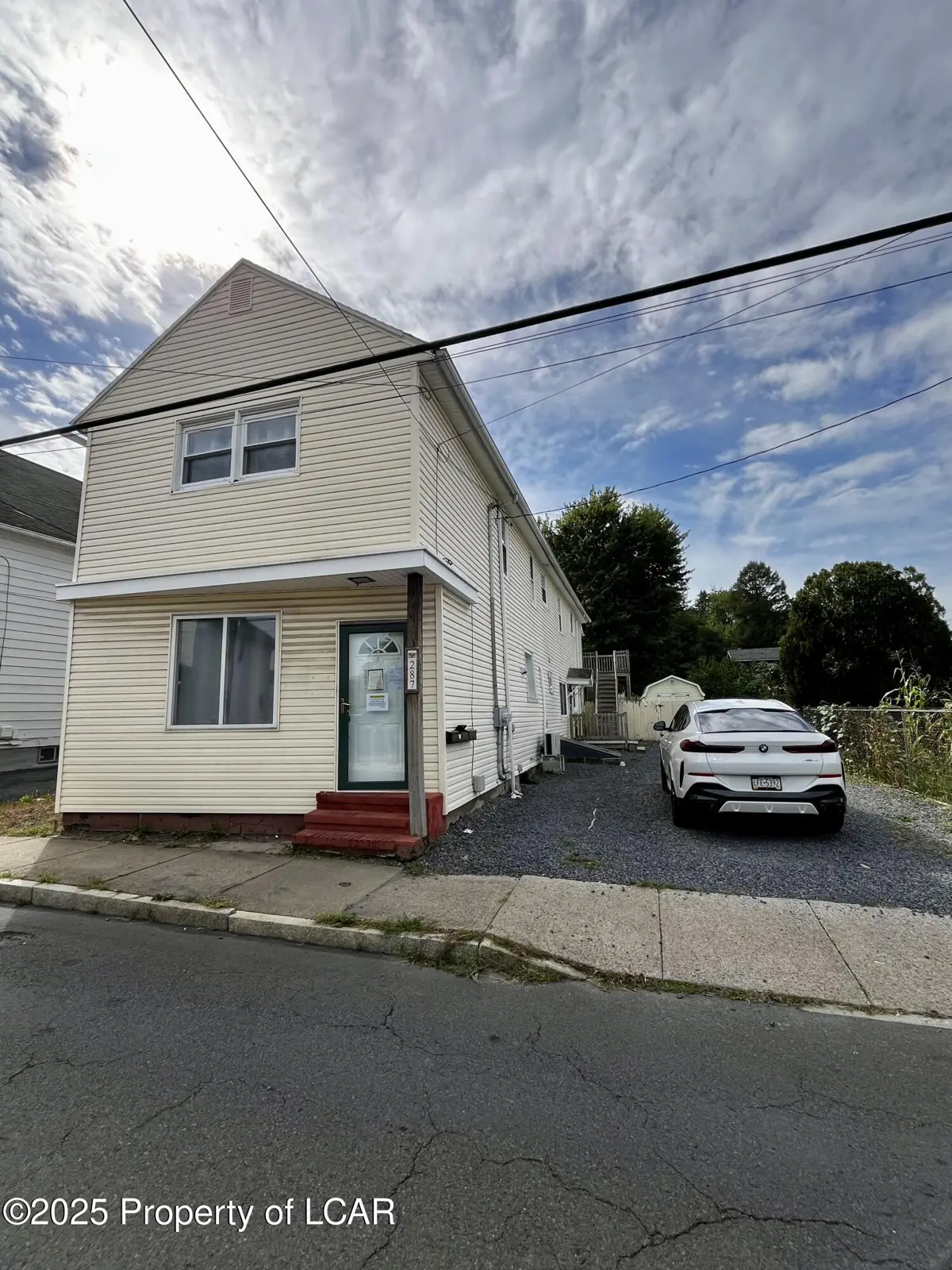 287 E Main Street Studio, Wilkes-Barre in Wilkes-Barre