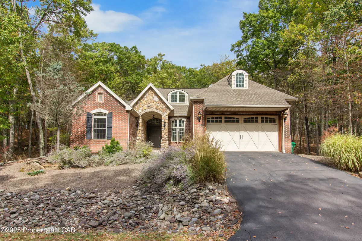 443 Yazoo Drive, Hazleton in Hazleton