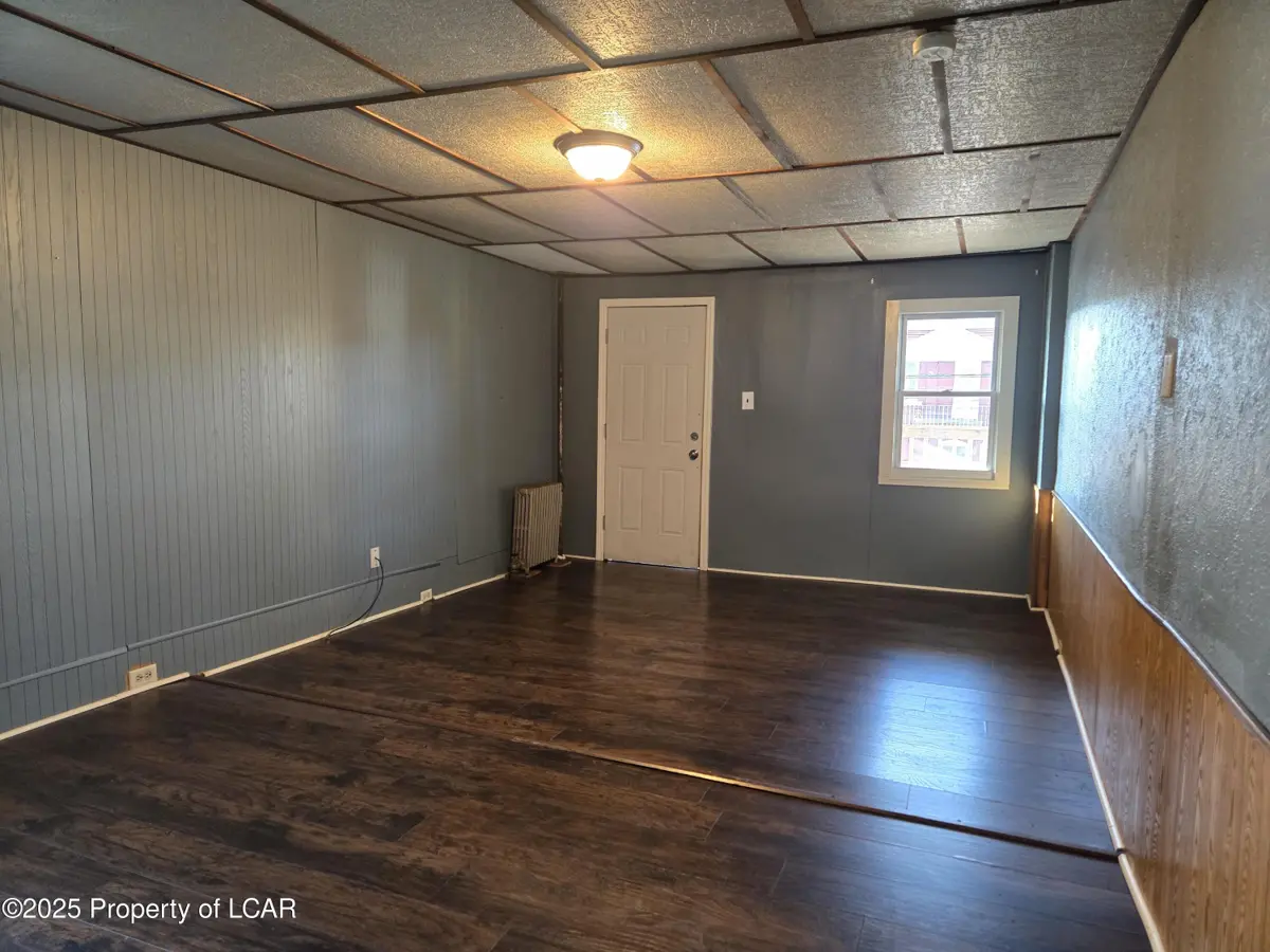 1815 Cedar Avenue, Scranton in Scranton