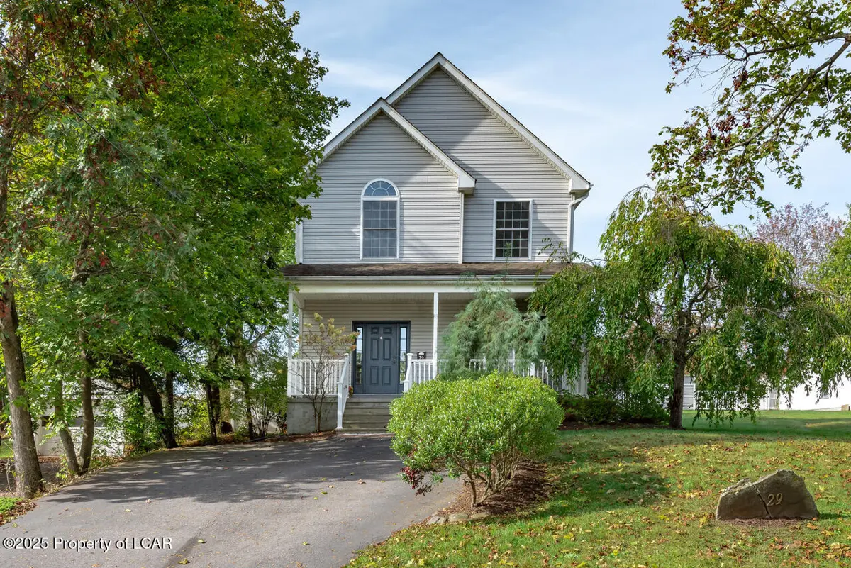 29 Sunset Avenue, Dallas in Dallas