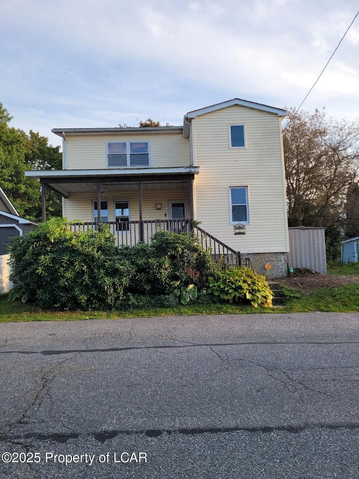 24 W 14th Street, Hazleton in Hazleton
