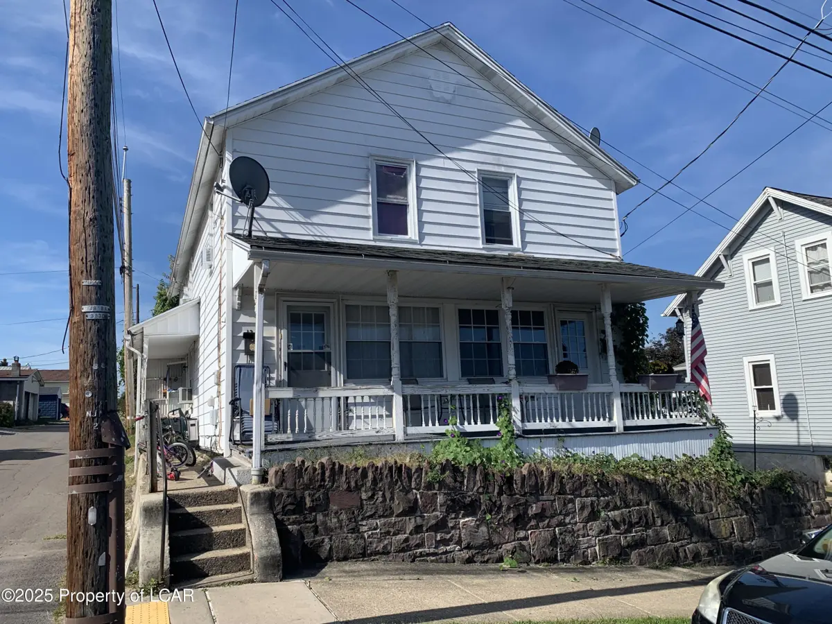 118 S Chestnut Street, Nanticoke in Nanticoke