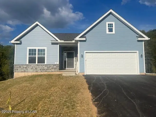 48 Olivia Way, Mountain Top in Mountain Top