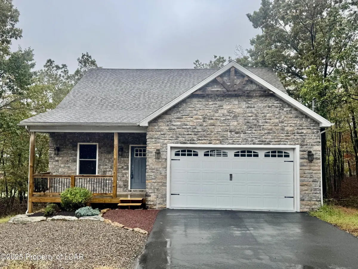 14 Spyglass, Hazleton in Hazleton