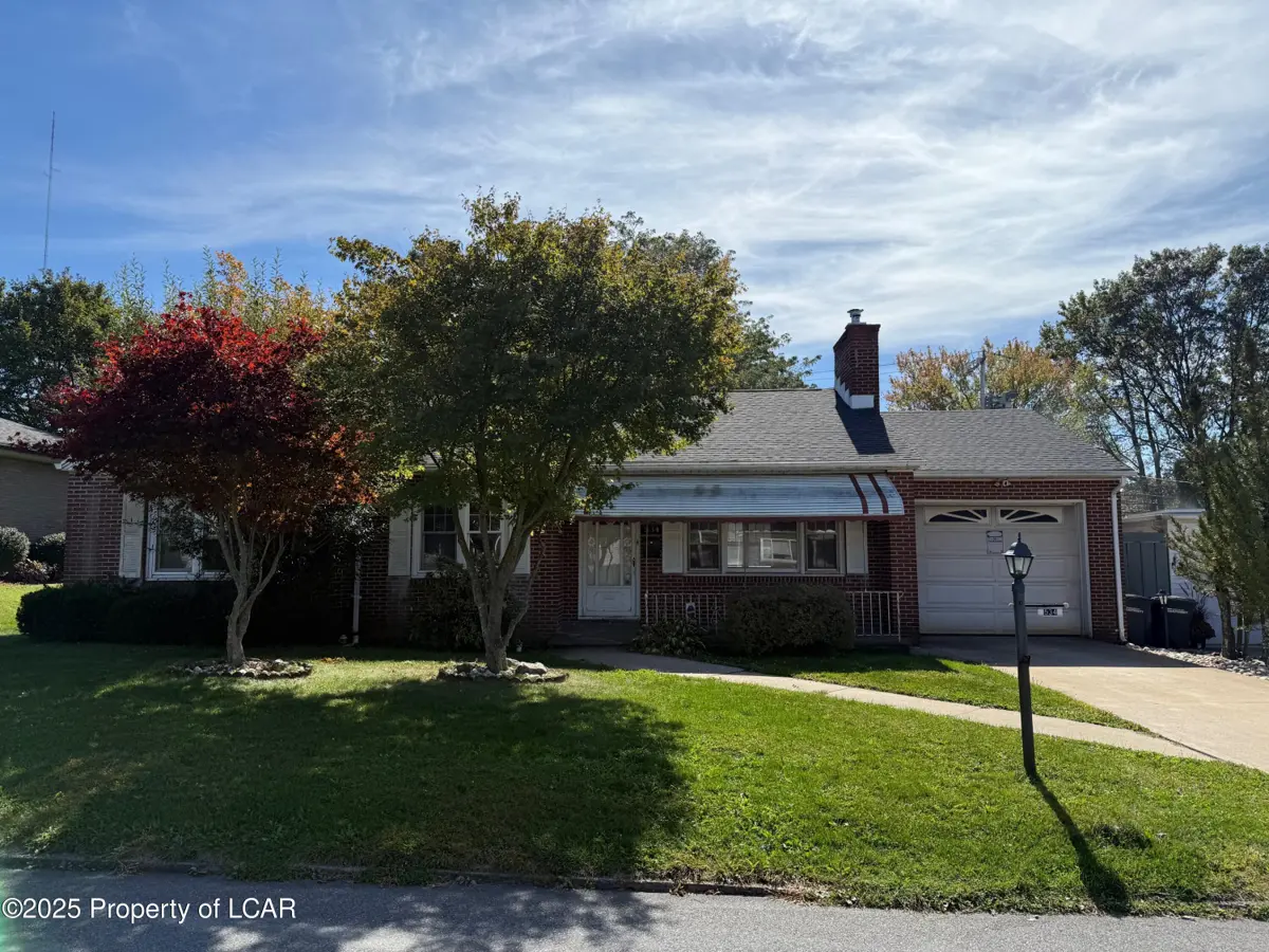534 Muir Avenue, Hazleton in Hazleton