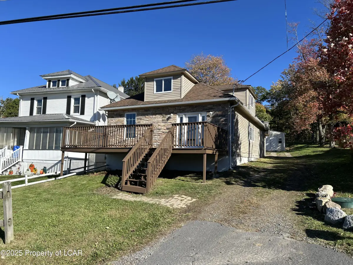 1211 Bear Creek Boulevard, Bear Creek in Bear Creek