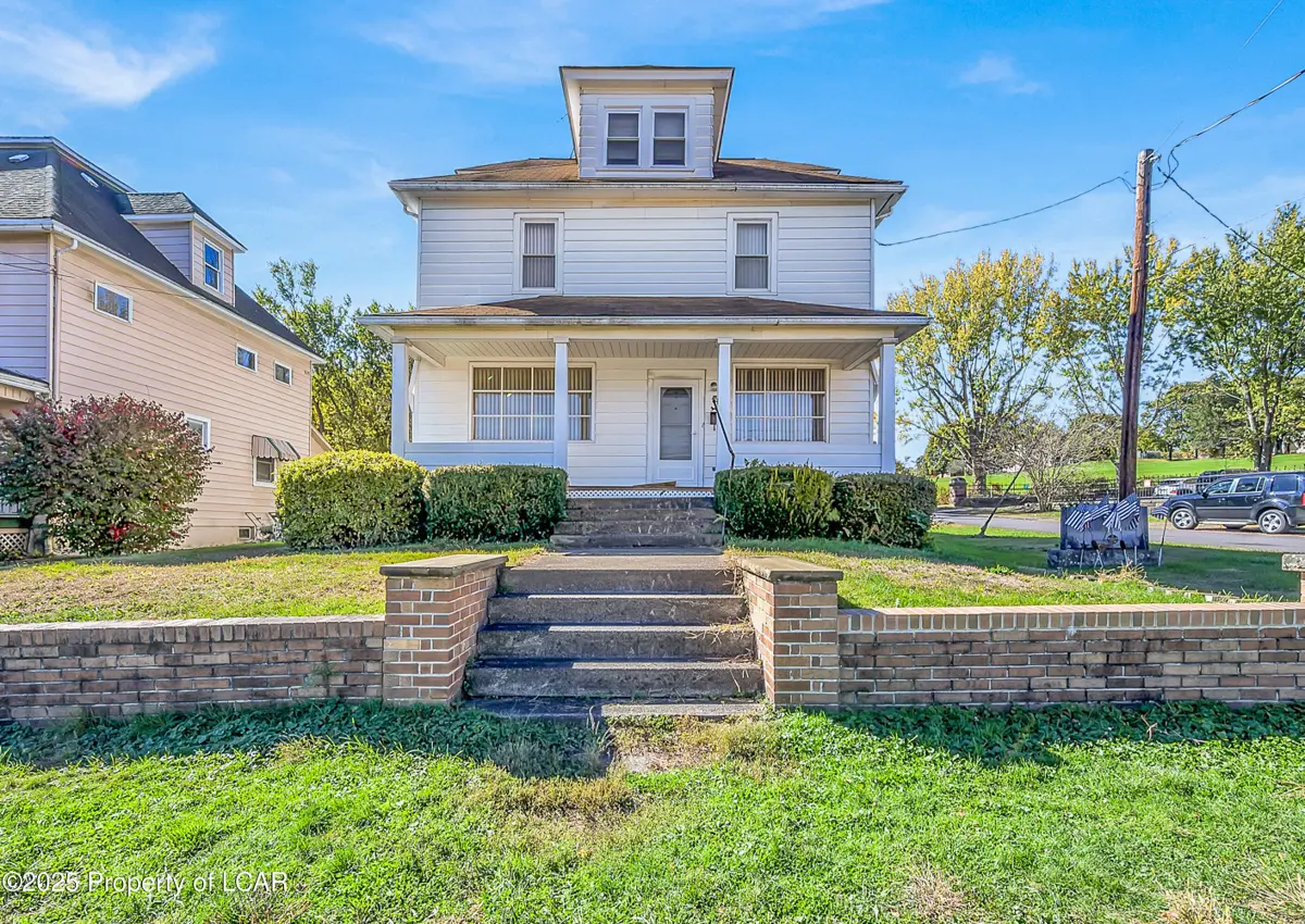 202 Robert Street, Nanticoke in Nanticoke