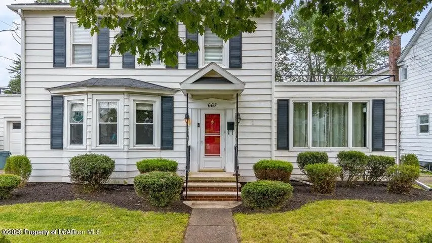 667 Gibson Street, Kingston in Kingston