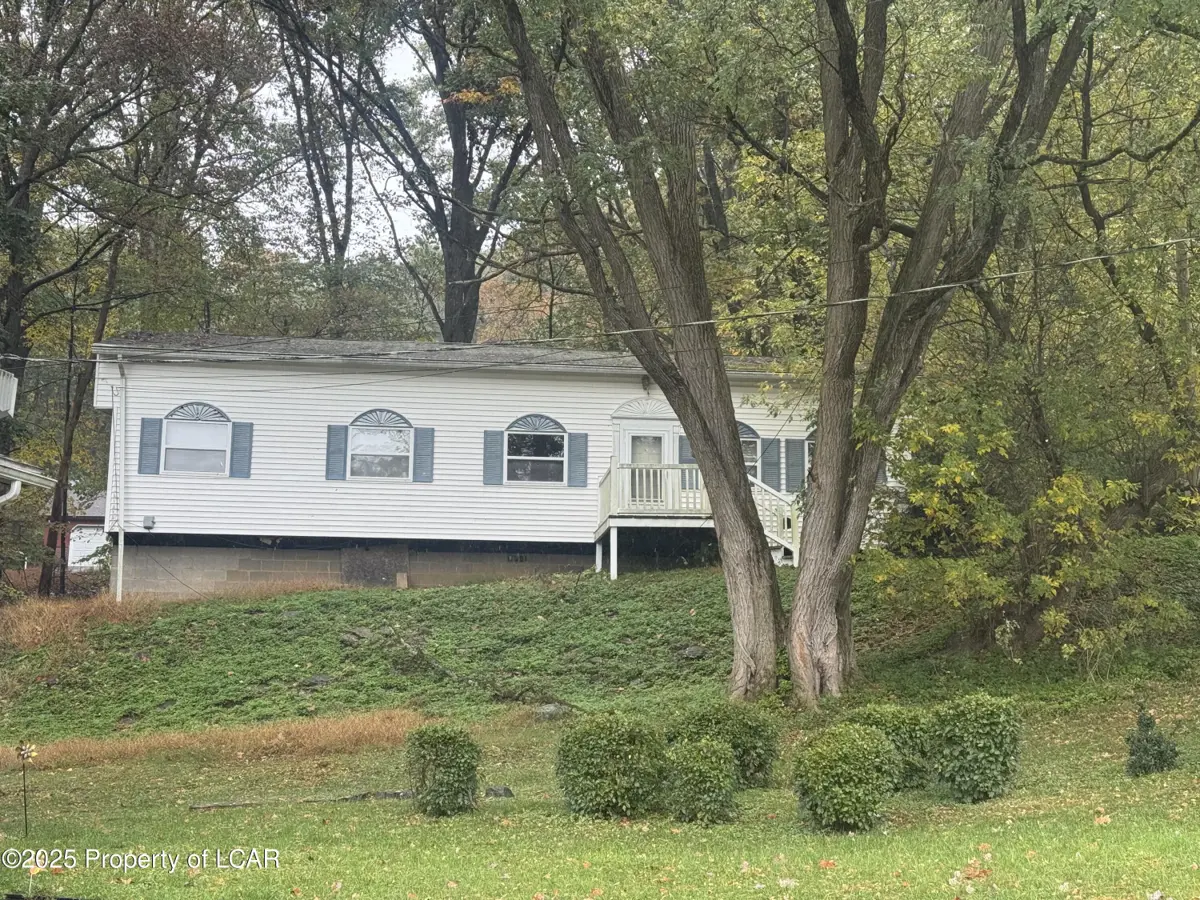 50 Belford Street, Shavertown in Shavertown