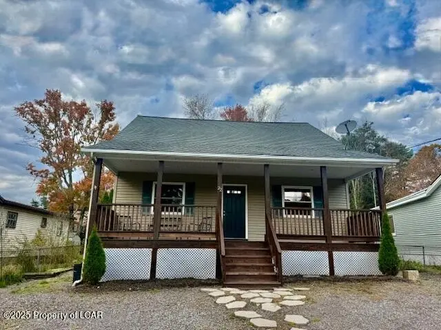 22 Annabelle Avenue, Harveys Lake in Harveys Lake
