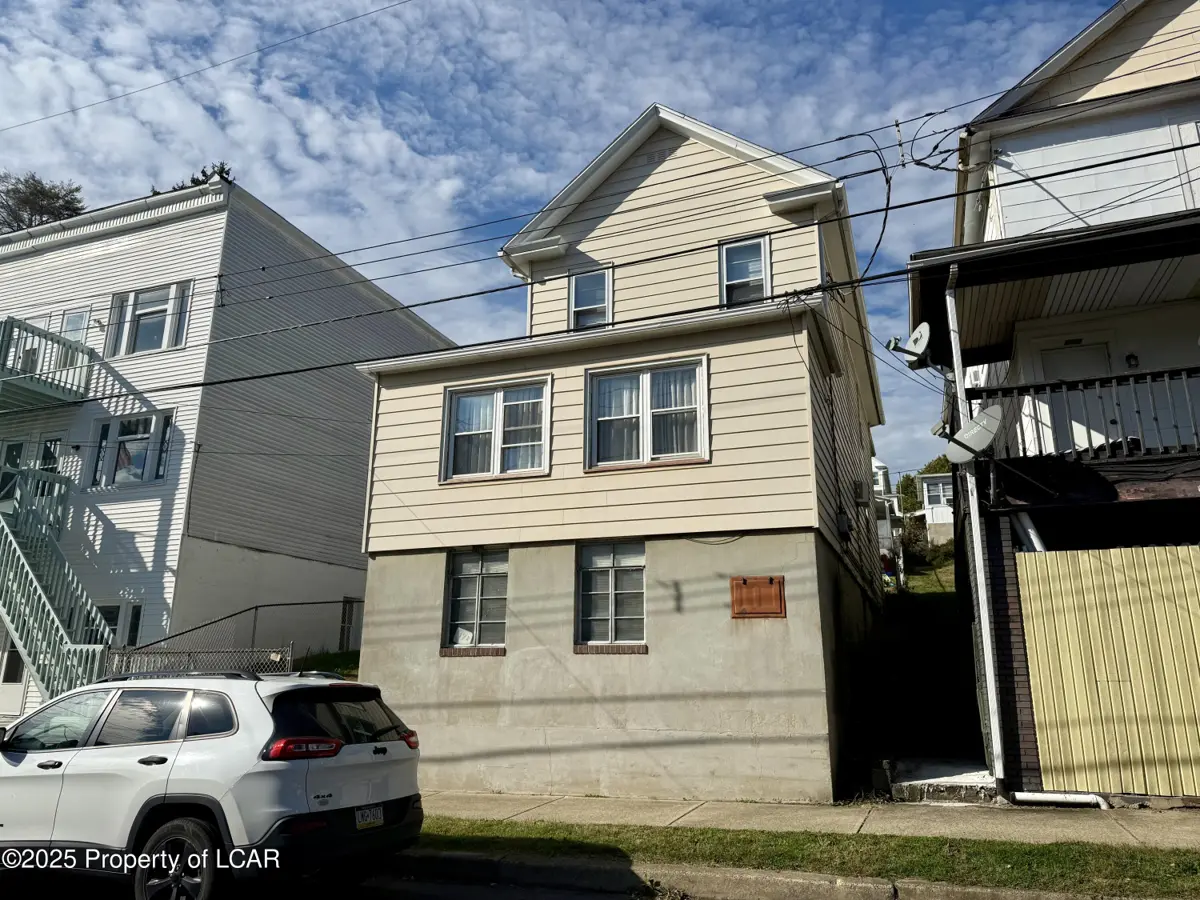 178 W Church Street, Nanticoke in Nanticoke