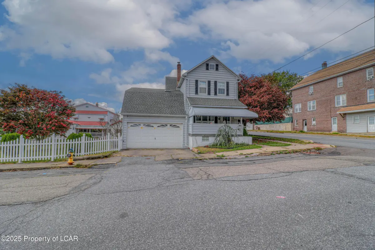458 Hemlock Street, Freeland in Freeland