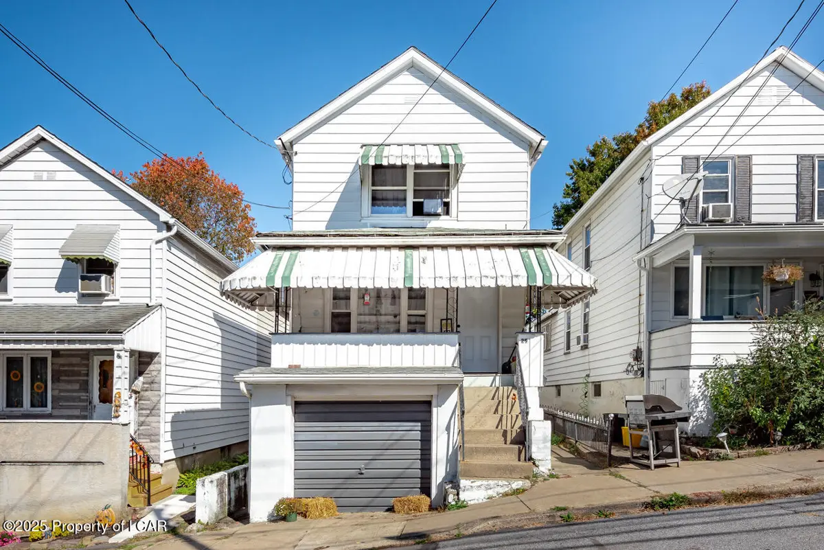 29 Poplar Street, Plains in Plains