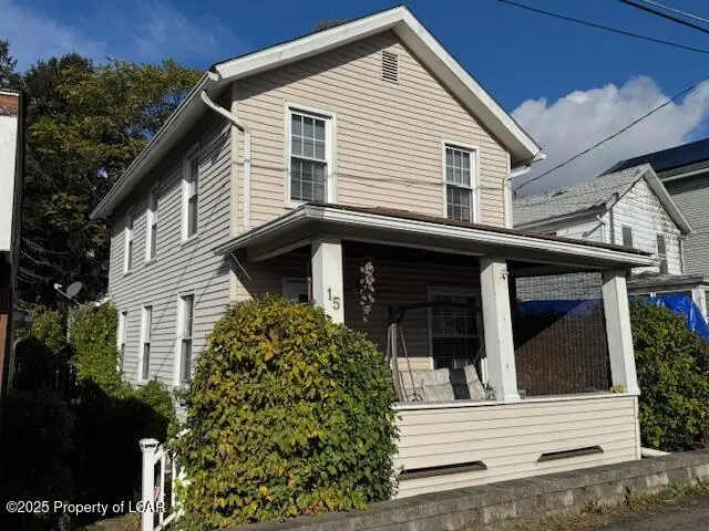 15 Franklin Street, Larksville in Larksville