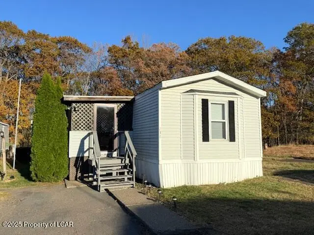 238 Silver Maple Lane, Freeland in Freeland