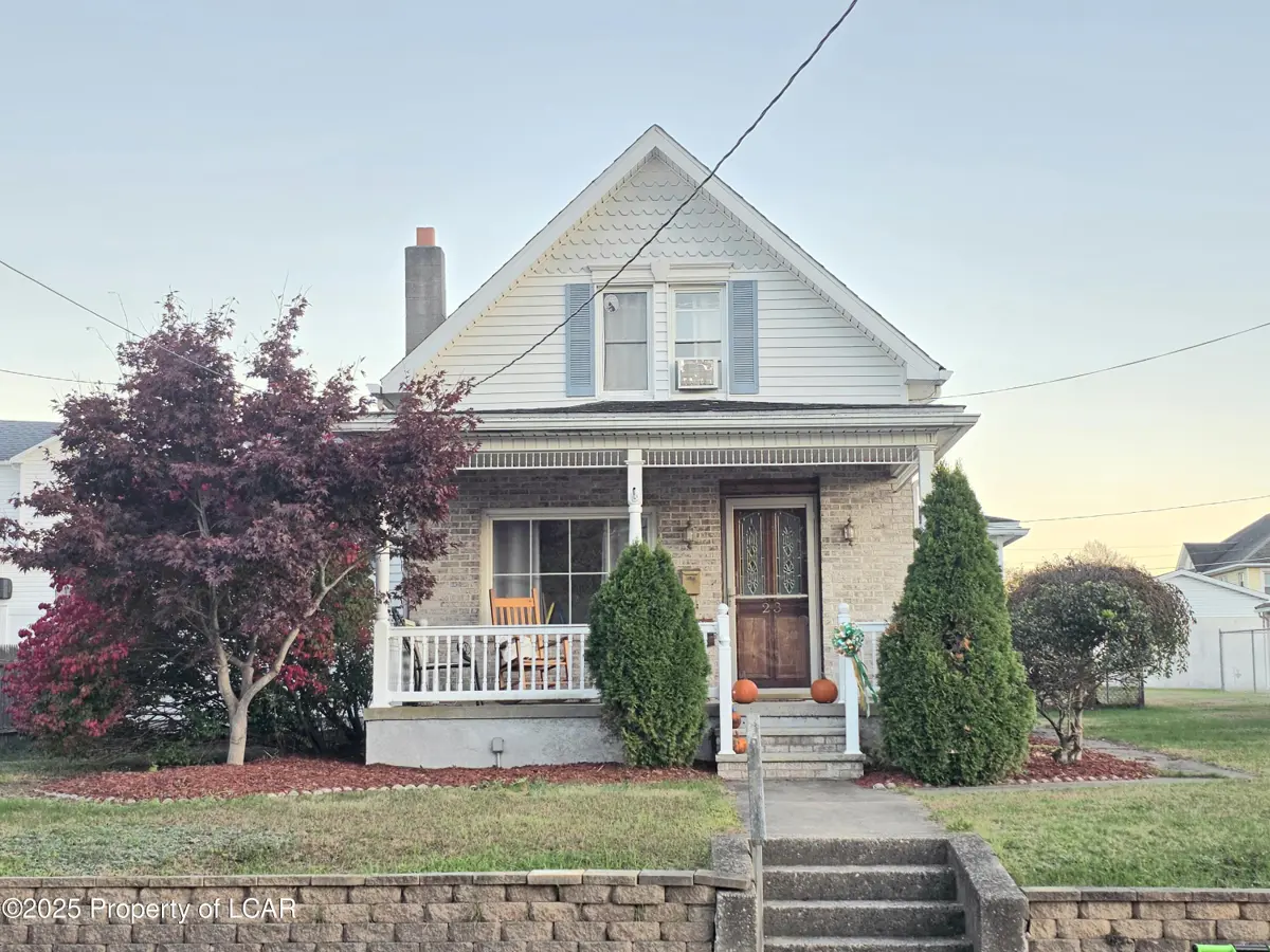 23 Elm Street, West Pittston in West Pittston