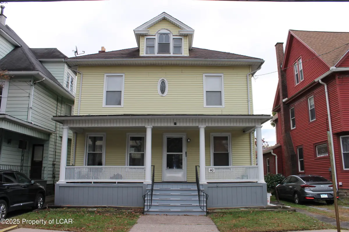 40 Carlisle Street, Wilkes-Barre in Wilkes-Barre