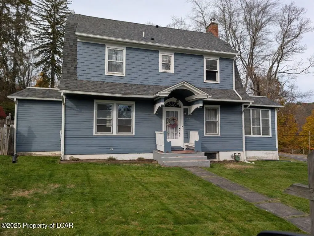 150 Warden Avenue, Trucksville in Trucksville