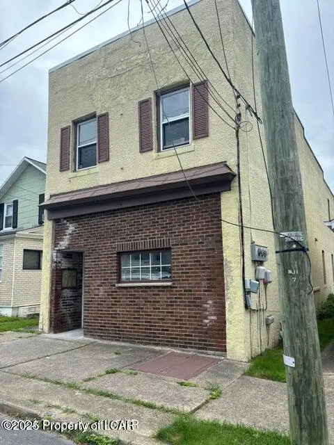 305 E Broad Street 1, Nanticoke in Nanticoke