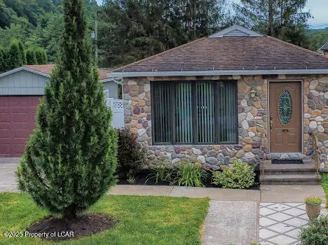 149 Hillside Avenue, Harveys Lake in Harveys Lake