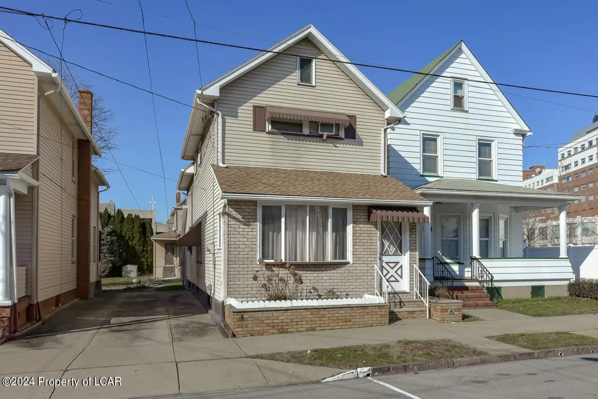 572 N Franklin Street, Wilkes-Barre in Wilkes-Barre