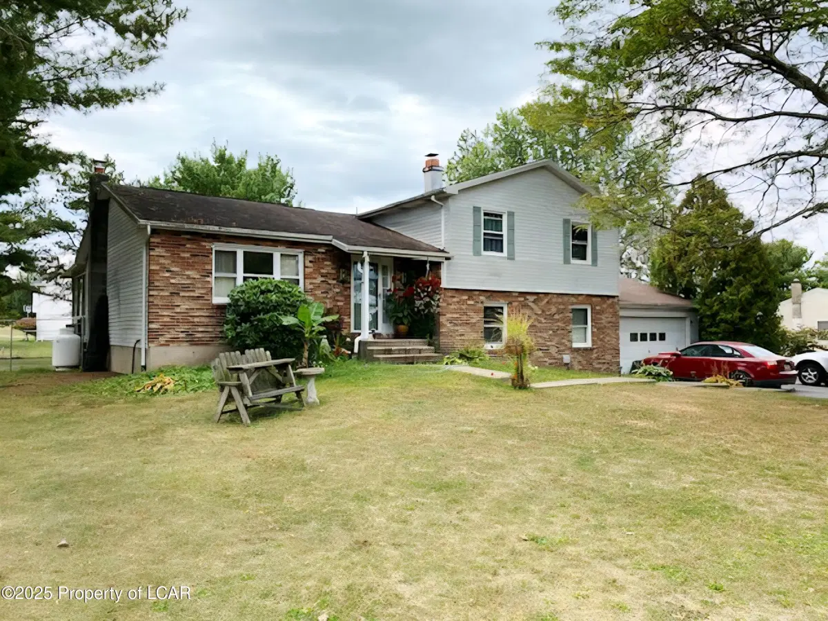 117 Side Hill Court, Sugarloaf in Sugarloaf