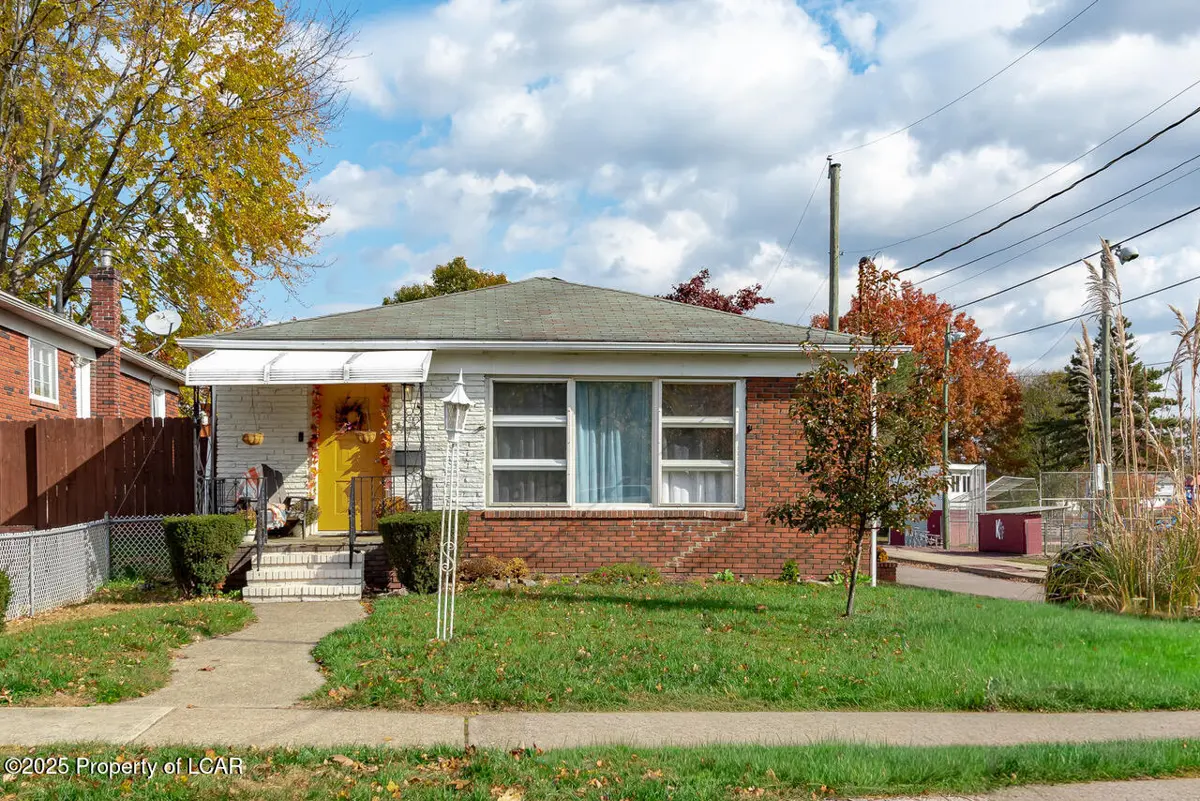 312 E Dorrance Street, Kingston in Kingston