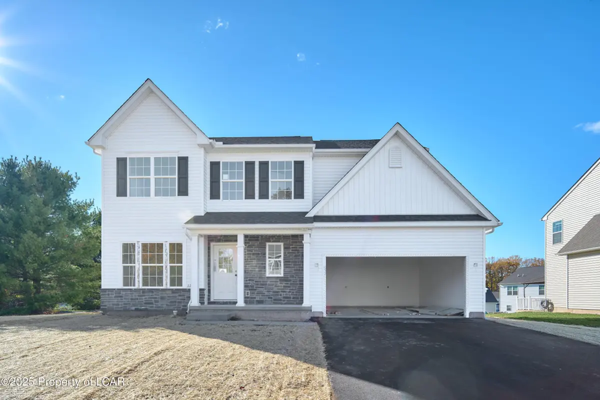 117 Scarlet Road, Mountain Top in Mountain Top