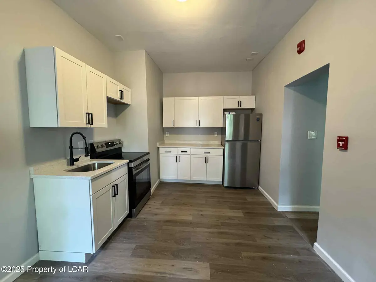 829 Monroe Ave 7, Scranton in Scranton