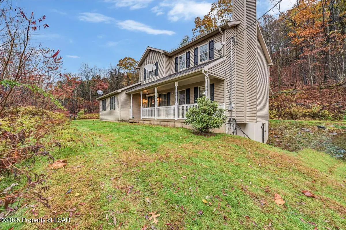 87 Harvey Road, Shickshinny in Shickshinny