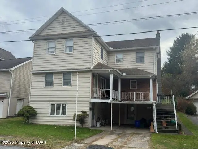 421 McLean Street, Dupont in Dupont