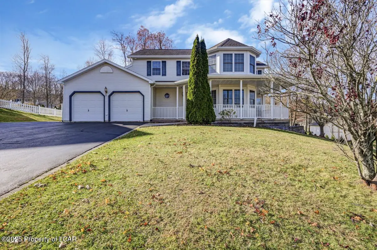 30 VIREO Drive, Mountain Top in Mountain Top