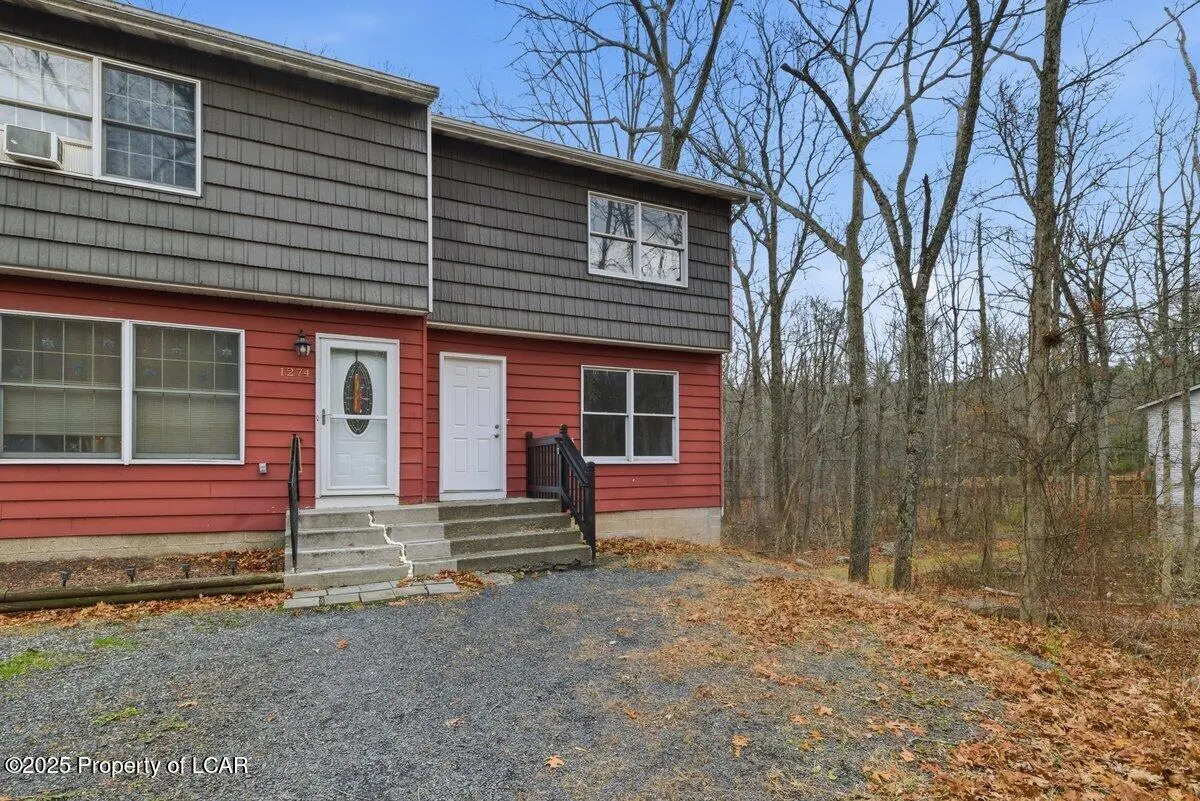 1273 Chateau Drive, East Stroudsburg, PA 1302 in East Stroudsburg