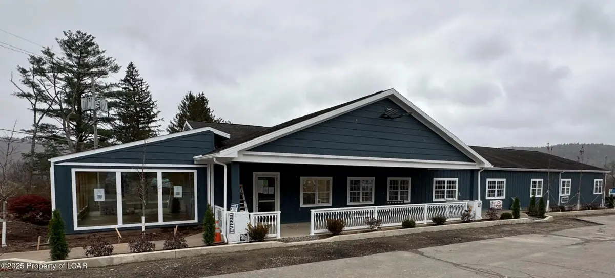 43850 US-6, Wyalusing - 24 bath - 22,516 SF