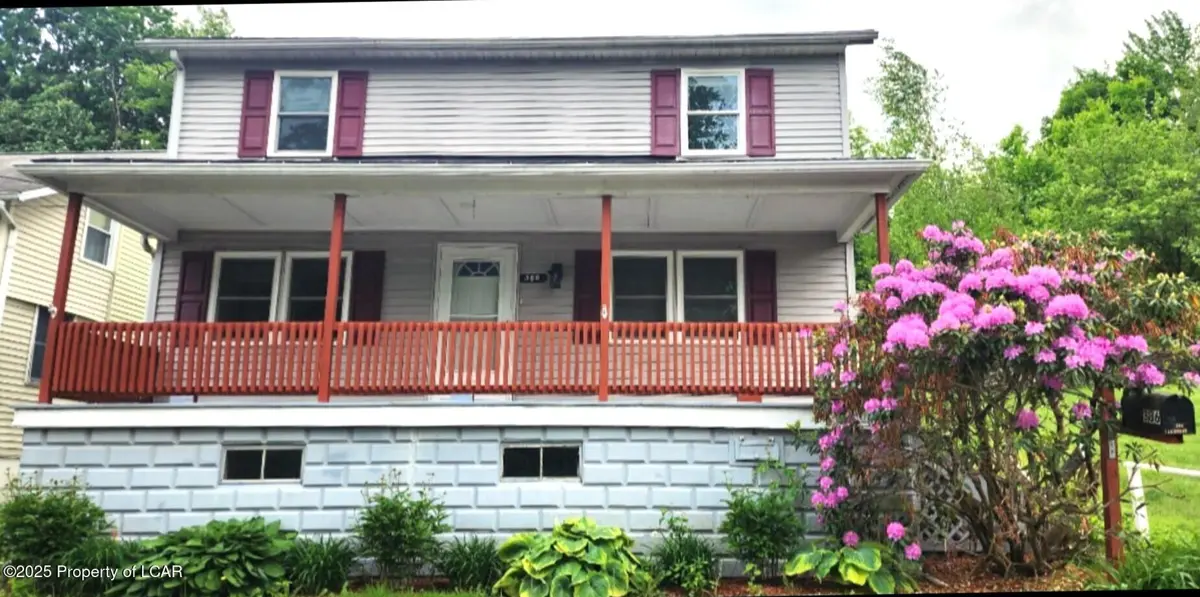 386 Grove Street, Sugar Notch in Sugar Notch