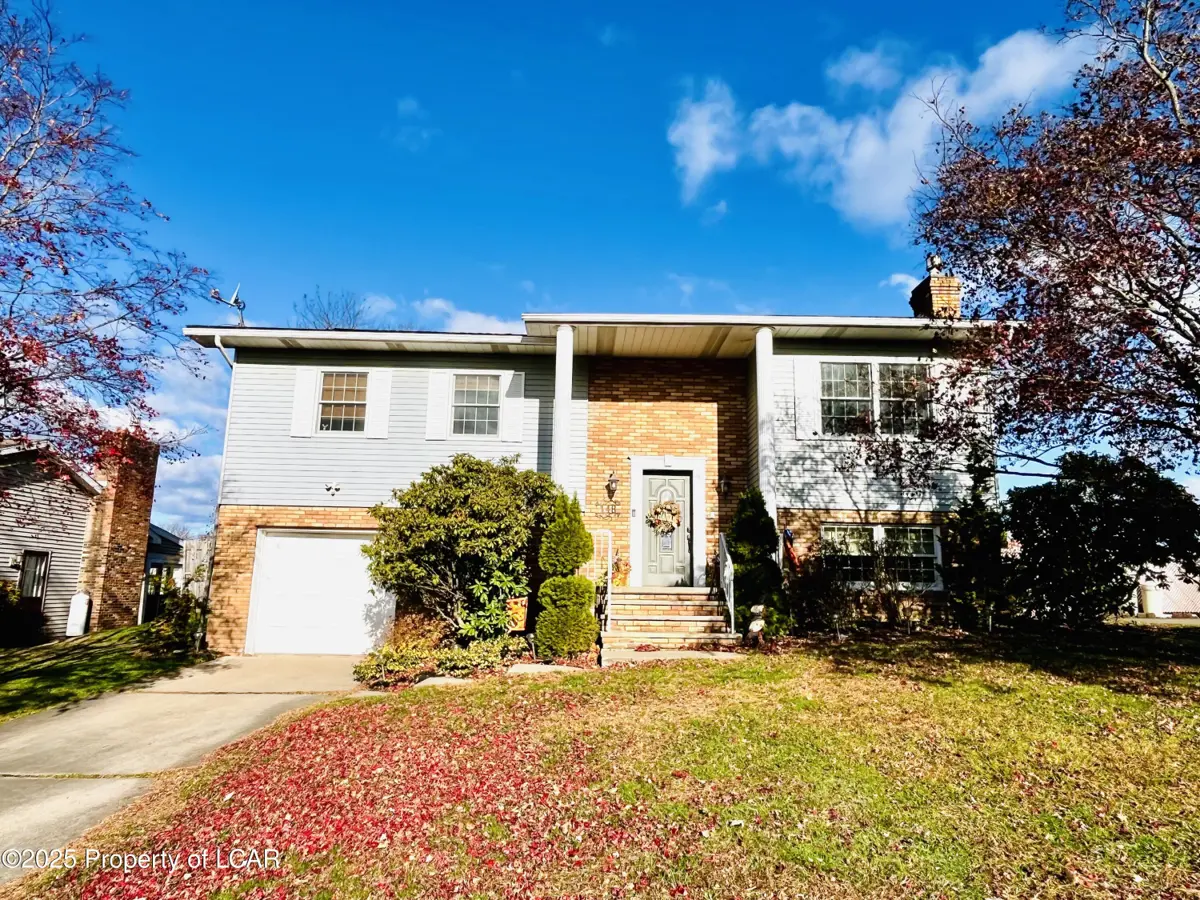 148 Hillcrest Drive, Nanticoke in Nanticoke