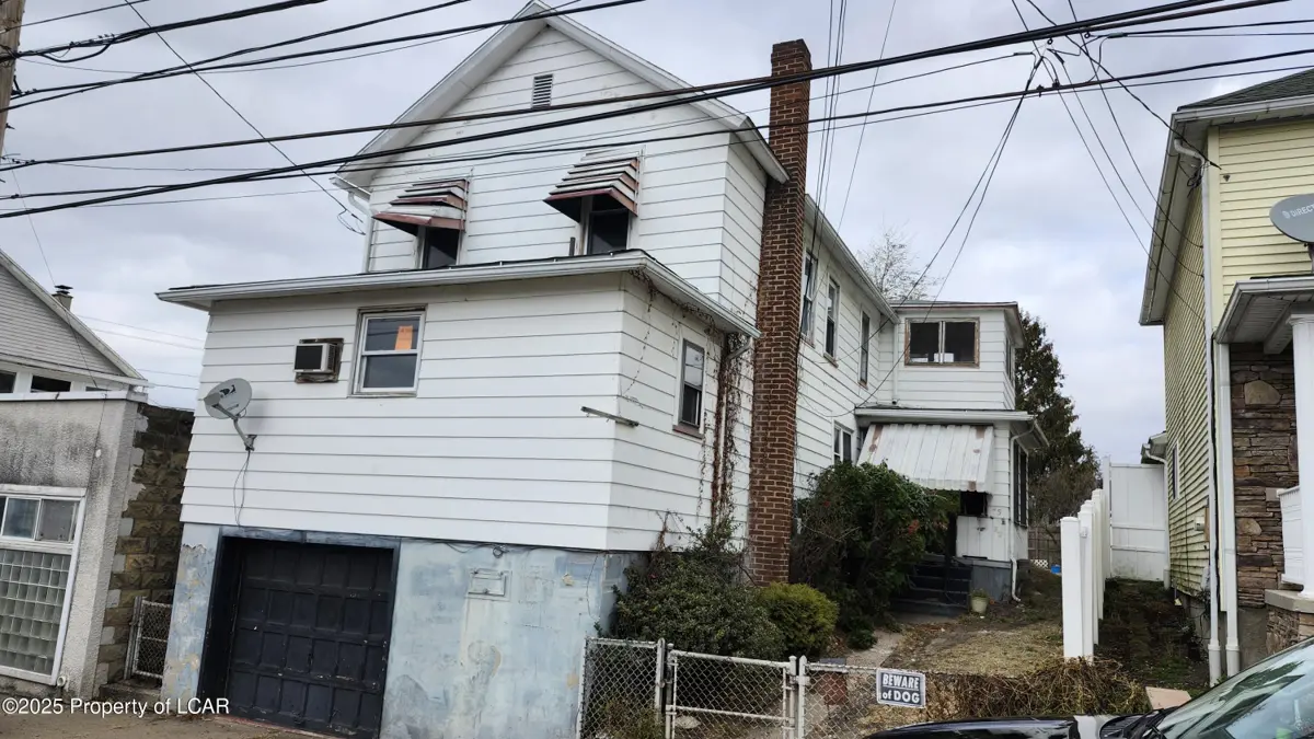75 Penn Avenue, Exeter in Exeter