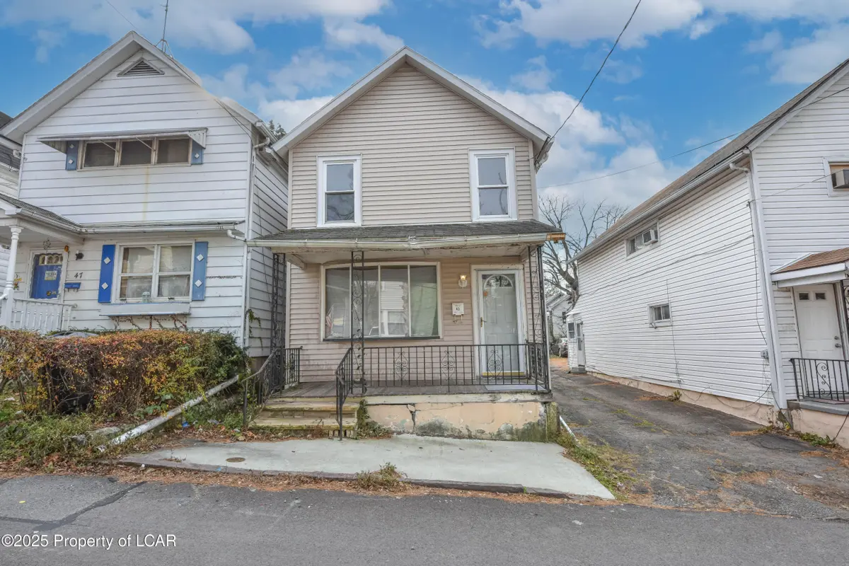 45 Harkins Lane, Wilkes-Barre in Wilkes-Barre