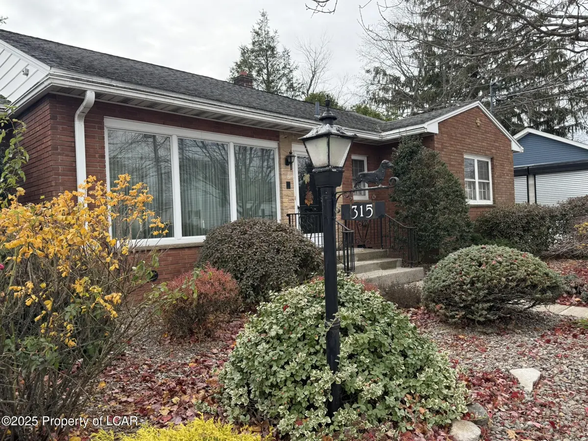 315 W 23rd Street, Hazleton in Hazleton