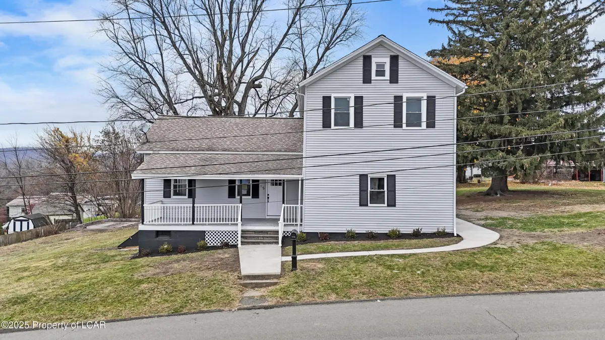 15 Price Street, Plains in Plains
