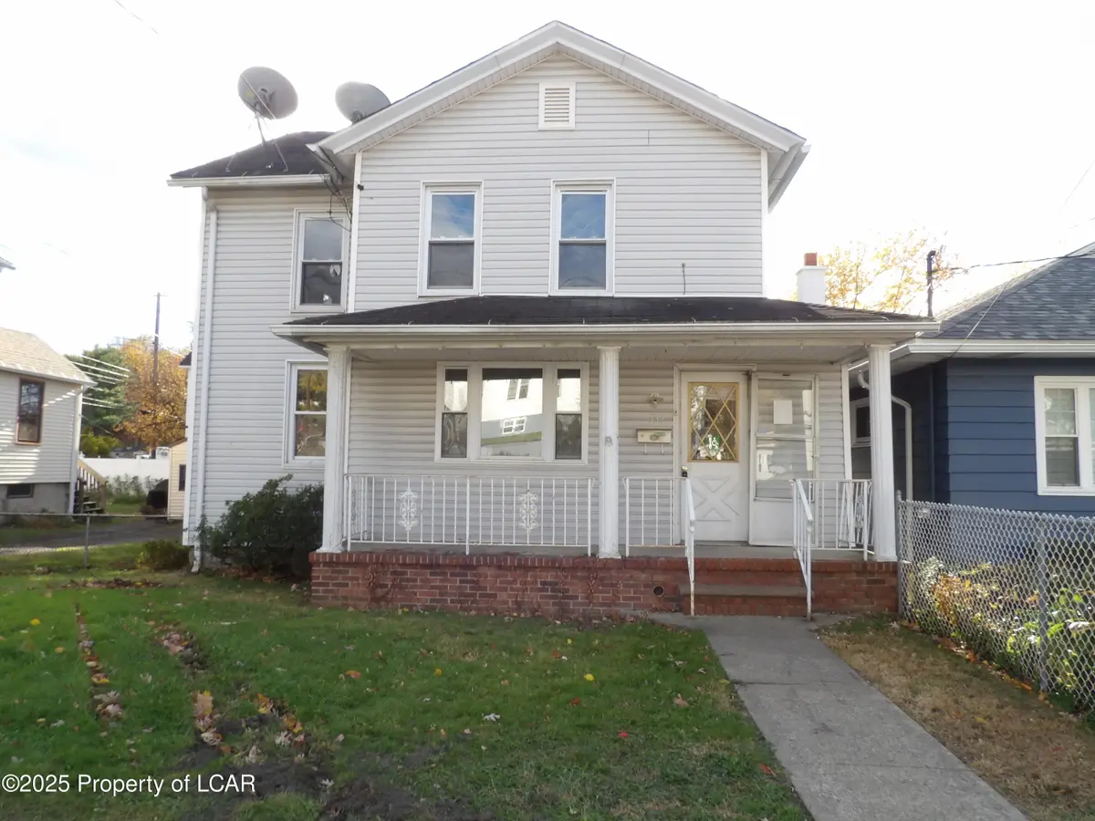 332 New York Street, Scranton in Scranton
