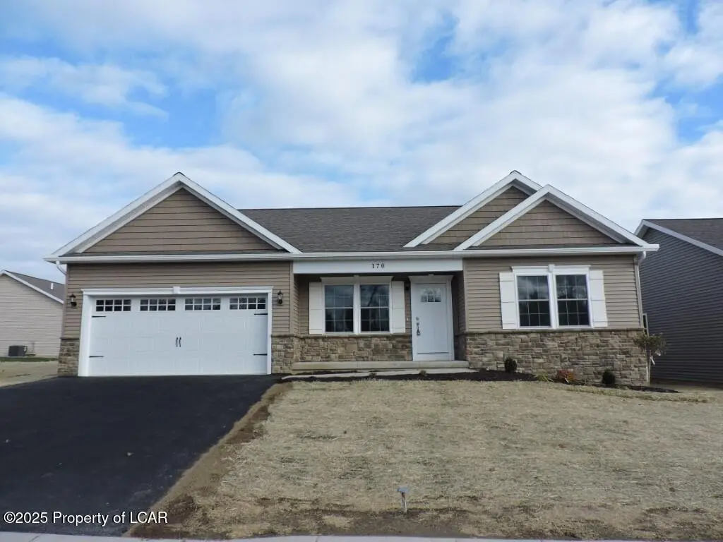 170 Cremard Boulevard, Duryea in Duryea
