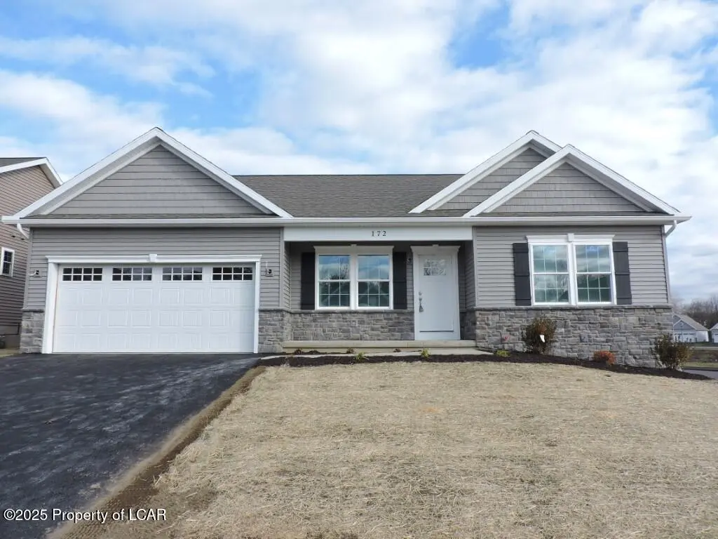 172 Cremard Boulevard, Duryea in Duryea